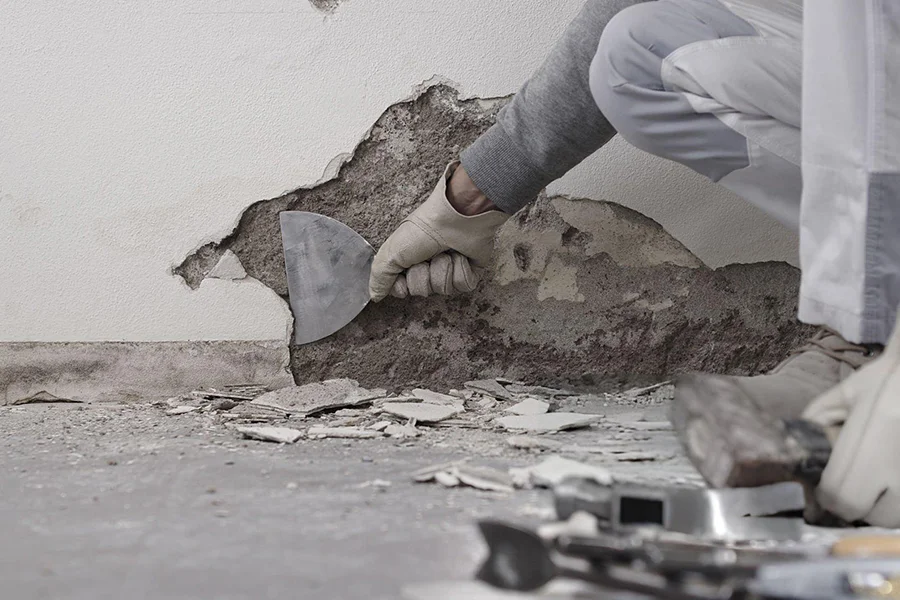 Cracked Wall Structural Repair Alexandria VA 1.webp